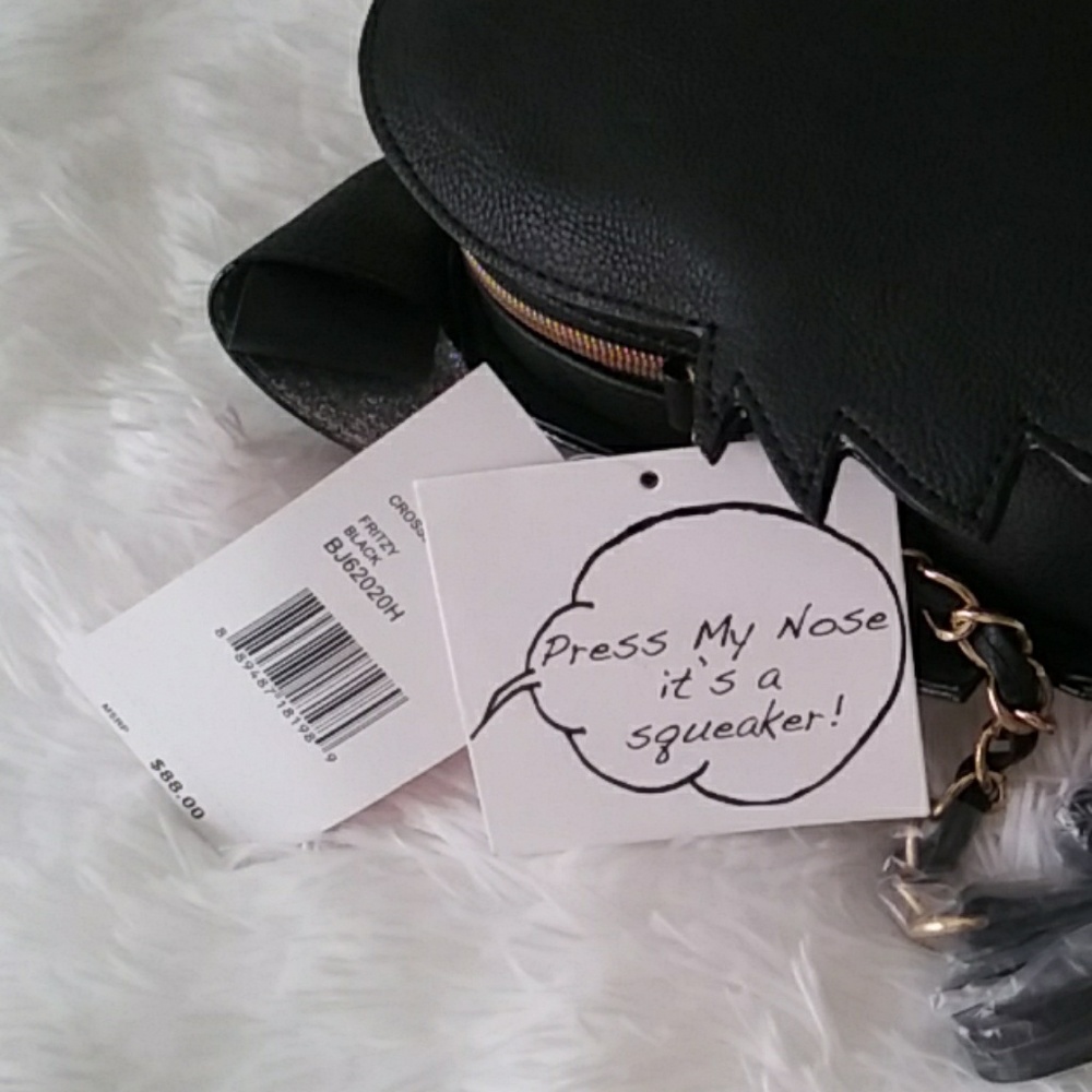 Betsey Johnson Fritzy Crossbody NWT - Picture 4 of 6
